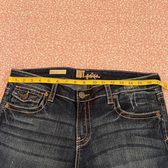 KUT from the Kloth jean capris, size 12 in good condition - Picture 3 of 8